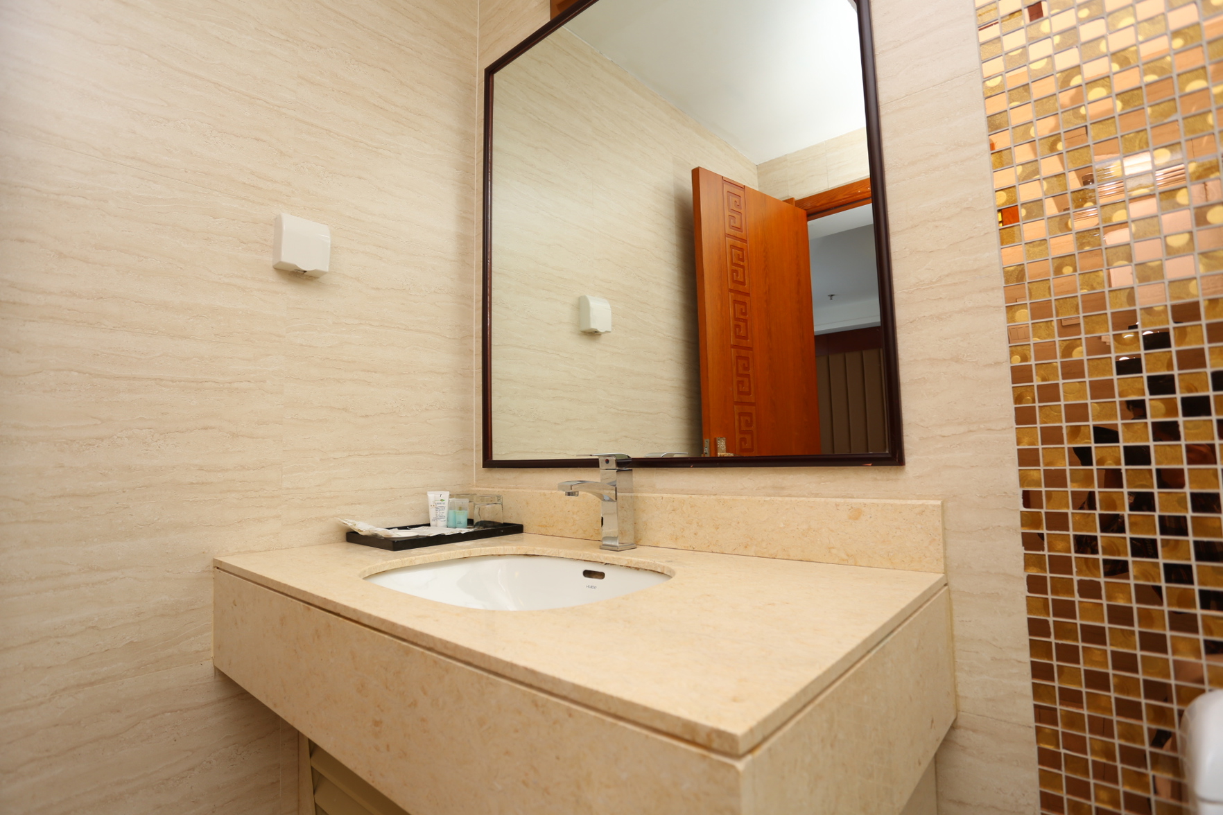 PAI Hotel Changchun Jilin Road Dongasheng Street Subway station 2*