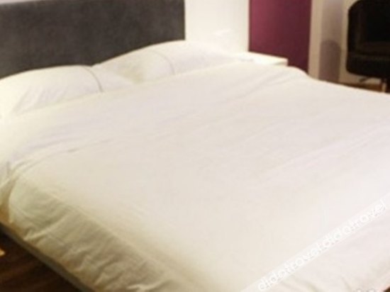Baiyue Fashion Hotel 2*