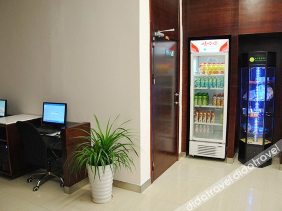 City Comfort Inn Hotel (Baise Layu Bridge Tianzhou Jiale City) 2*