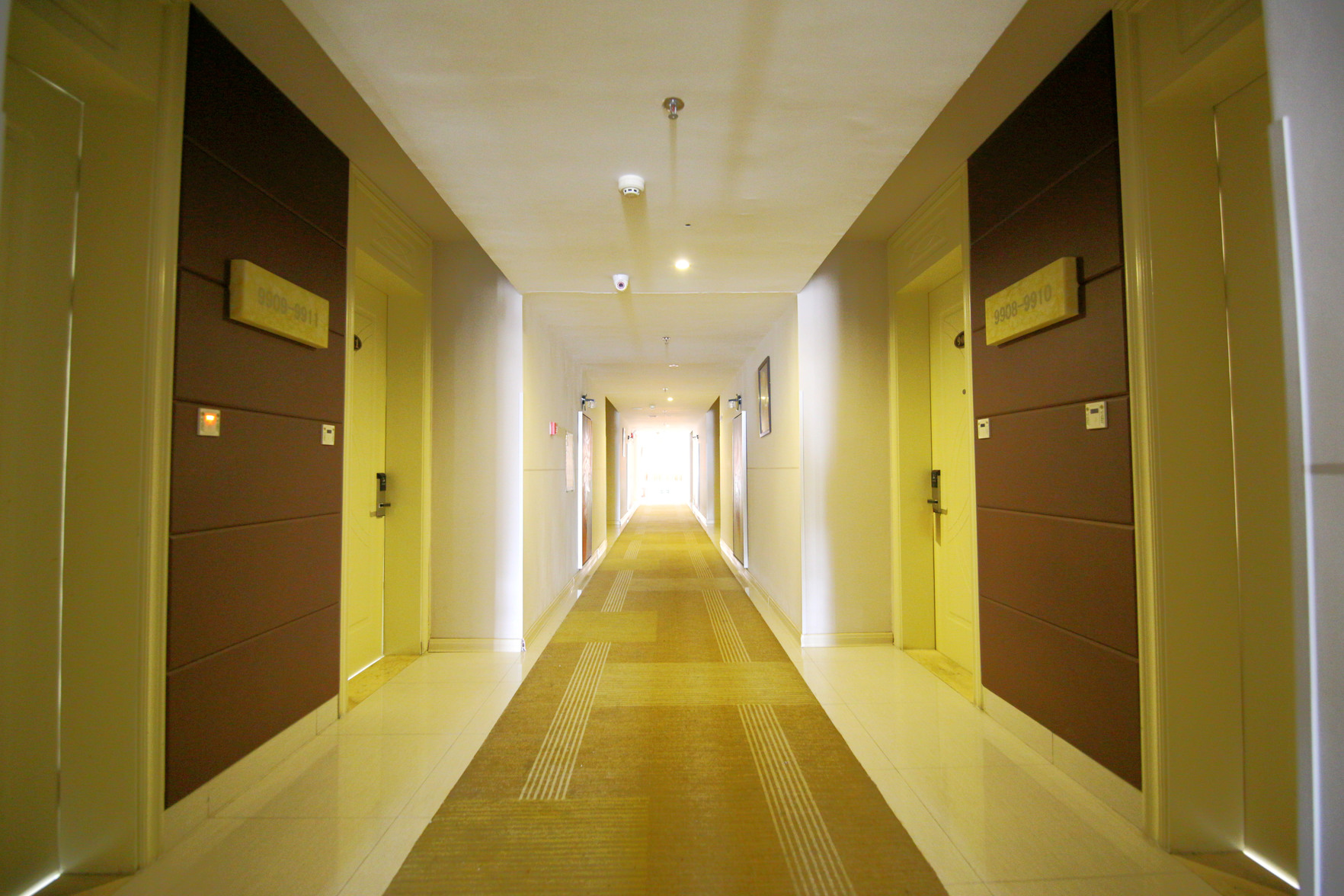 Yeste Hotel(Nanning Youai Interchange No. 33 Middle Subway Station Store) 3*