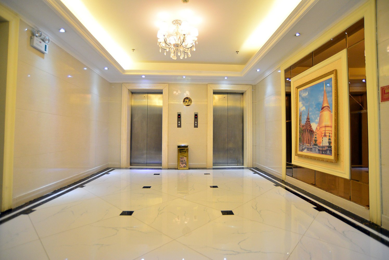 Yeste Hotel(Nanning Youai Interchange No. 33 Middle Subway Station Store) 3*