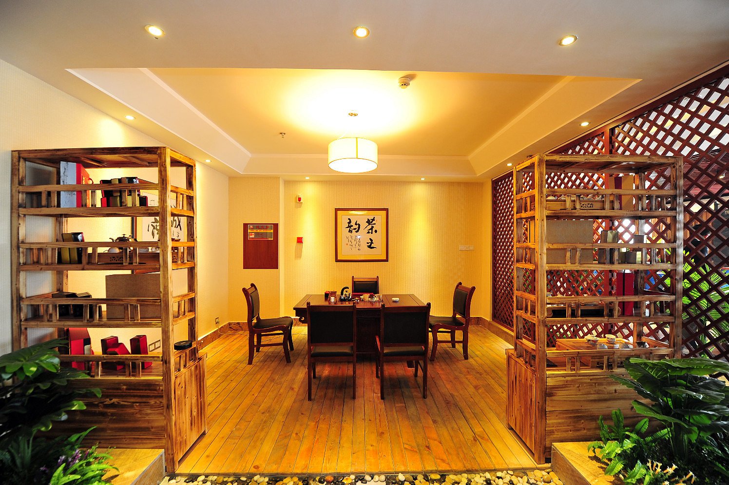 Coconut Island Star Hotel (Coconut Sea Avenue Meilan Airport) 3*