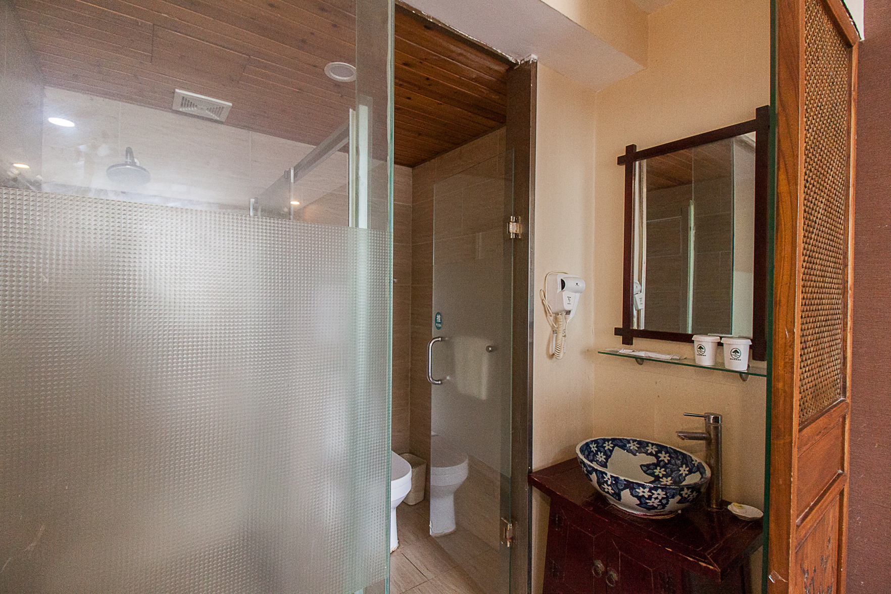 GreenTree Inn Express (Suzhou railway station Guogou Plaza store) 2*