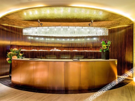 Yatai Longda Hotel 4*