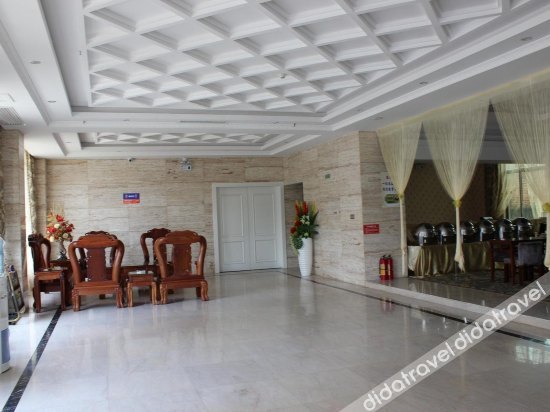 Yeste Hotel (Qunxing Avenue Store of Fangchenggang High-speed Railway Station) 3*