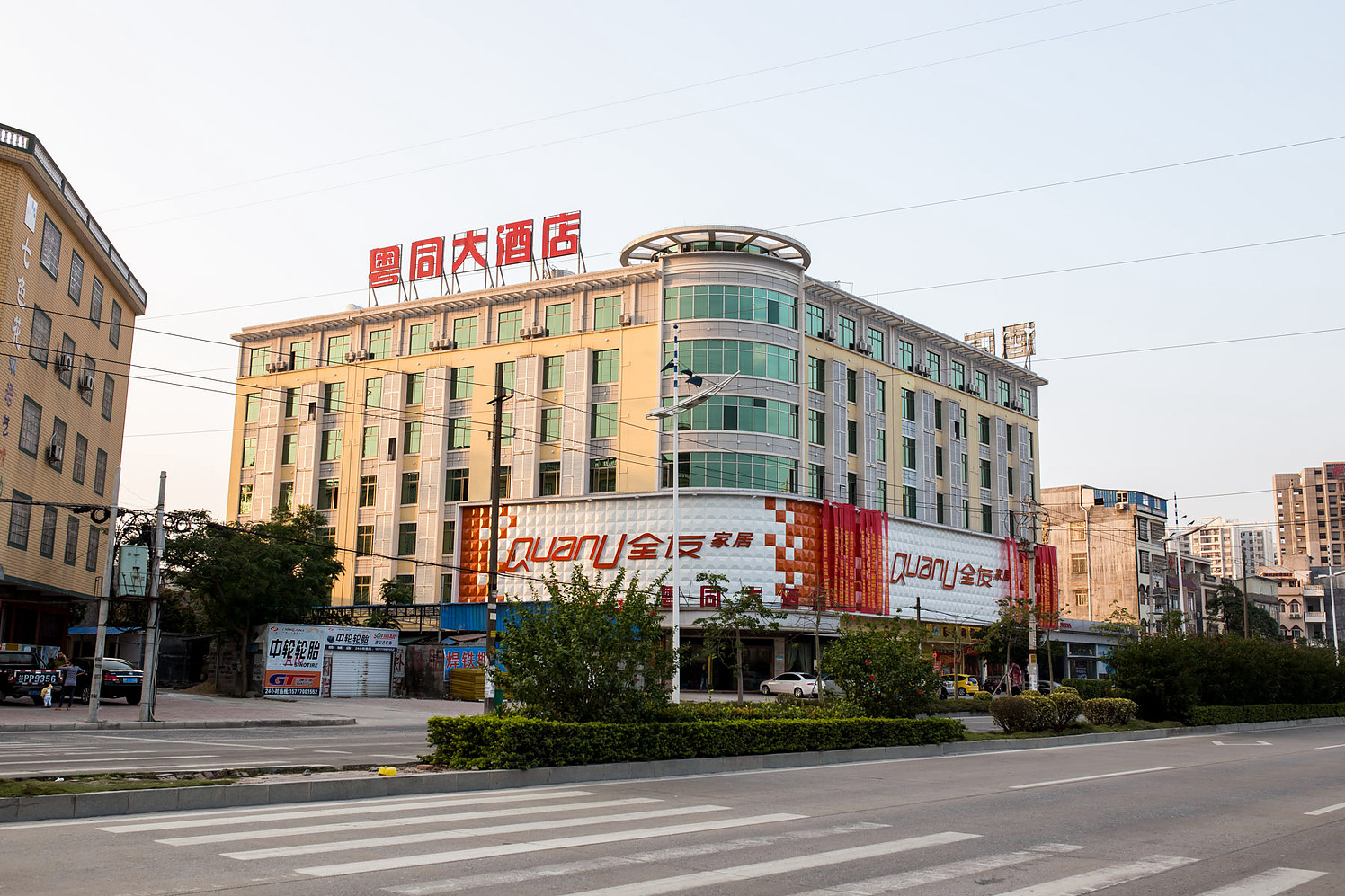 Yeste Hotel (Qunxing Avenue Store of Fangchenggang High-speed Railway Station) 3*