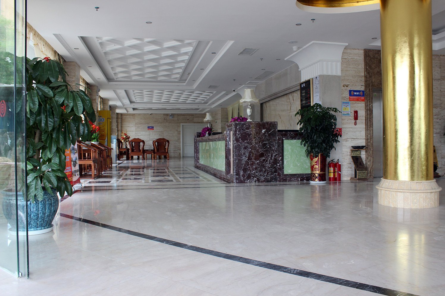 Yeste Hotel (Qunxing Avenue Store of Fangchenggang High-speed Railway Station) 3*