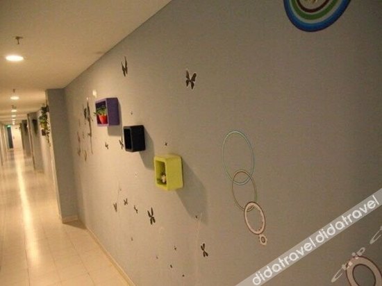 Wanbo Hotel (Xining Mojia Street & Daxin Street Night Market Branch) 2*