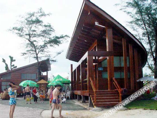 Oriental Hawaii Hotel 2*