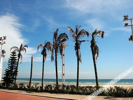 Oriental Hawaii Hotel 2*