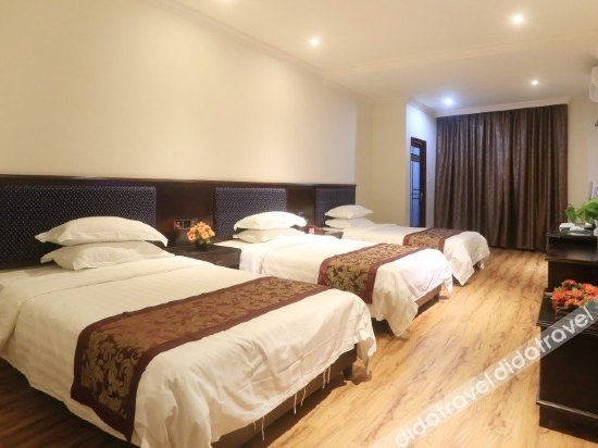 Oriental Hawaii Hotel 2*