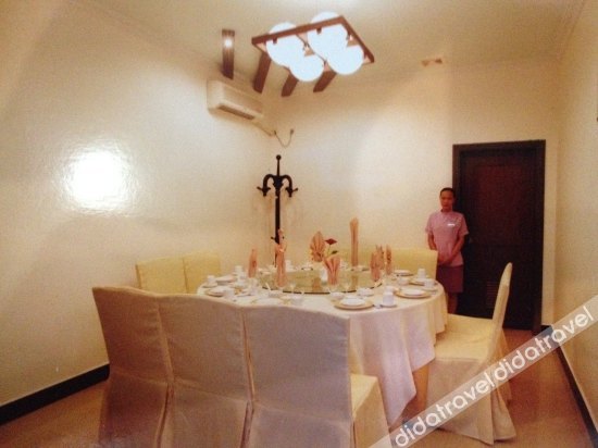 Oriental Hawaii Hotel 2*