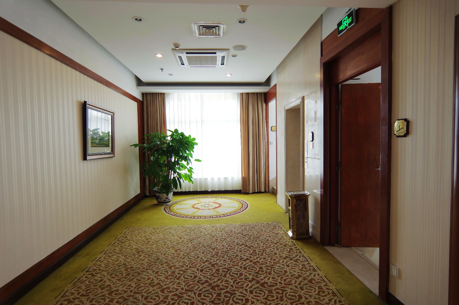 Shanshui trends hotel (Silver Beach Store, Beihai Old Street) 3*