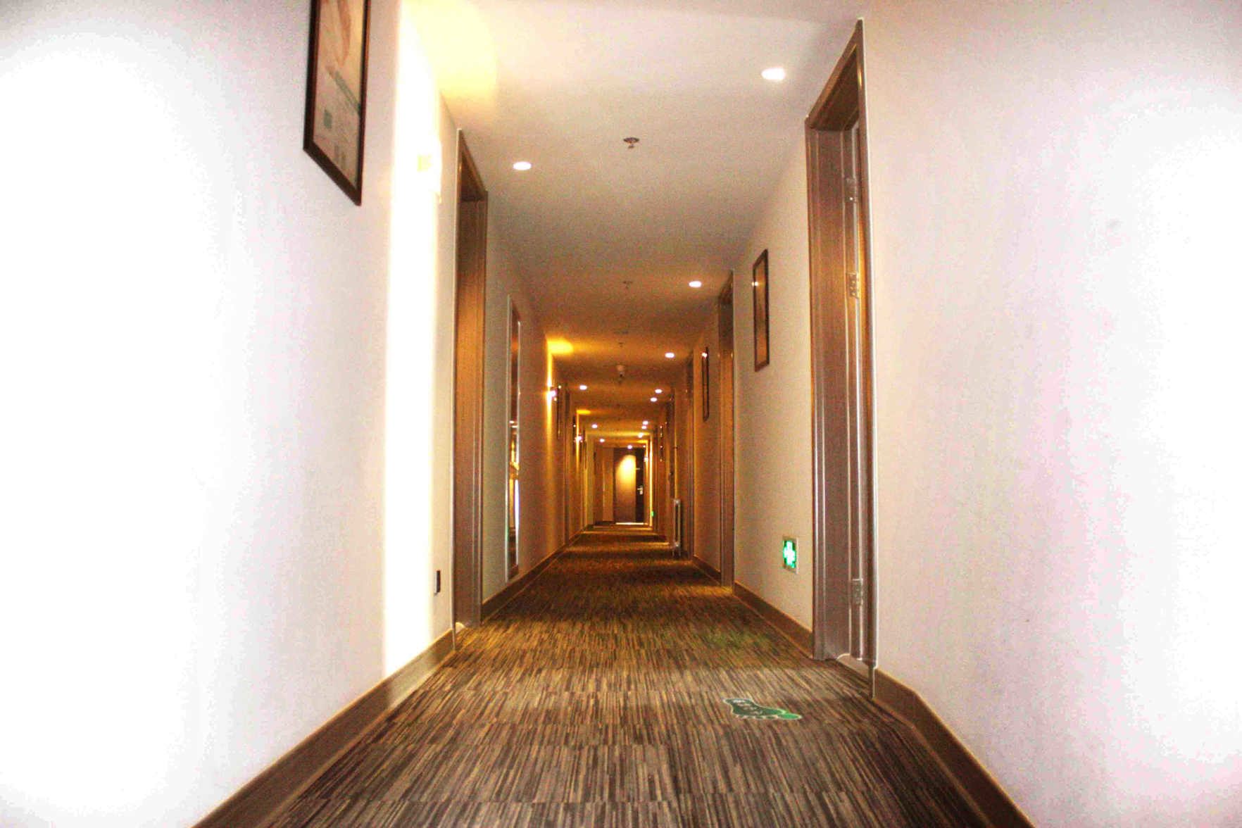 Jinjiang Inn Select (Shenyang Zhongjie Daxiong Grocery Store) 2*