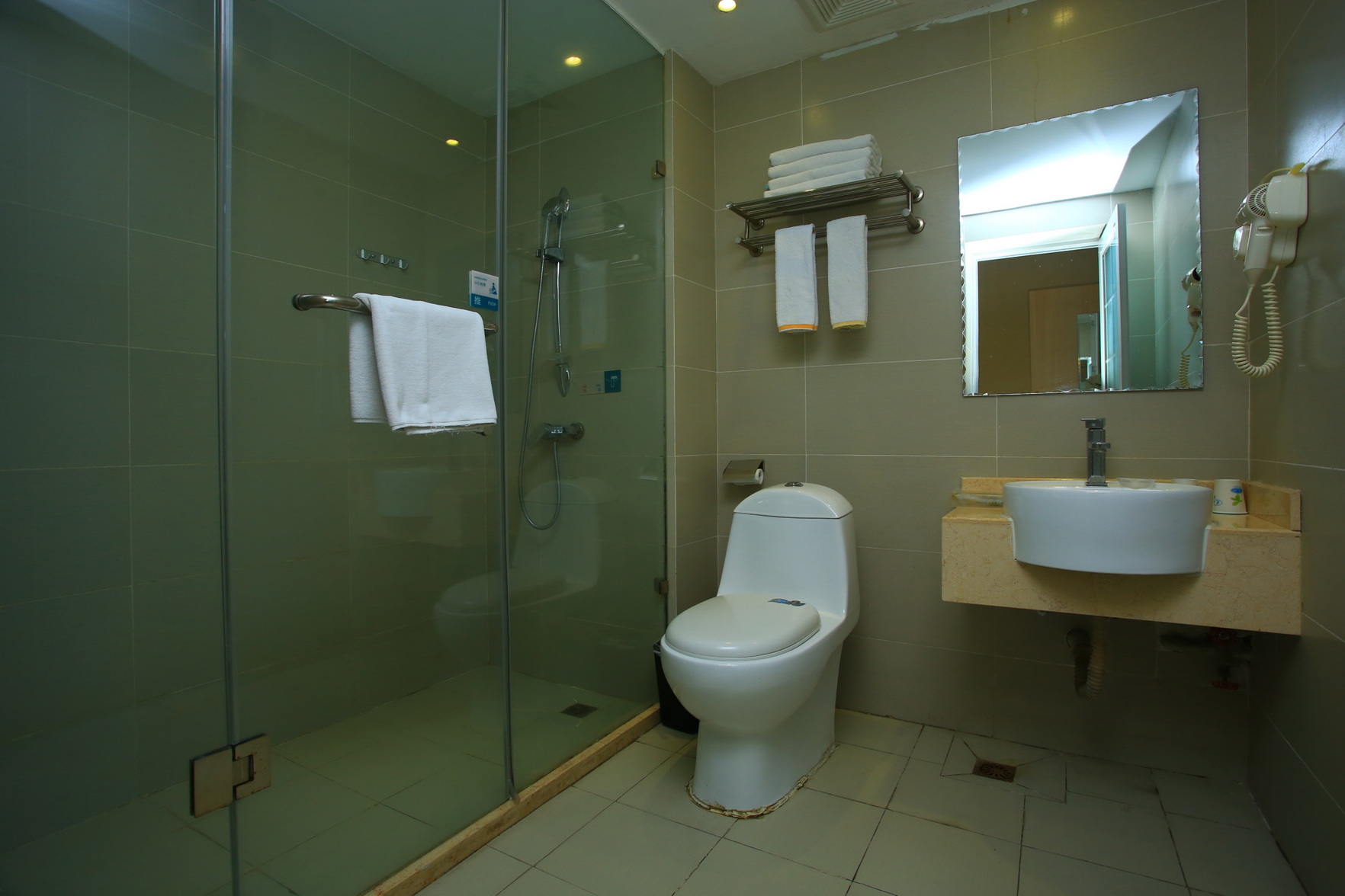 City Comfort Inn Hotel (Chengdu Normal College Southwestern University of Finance and Economics) 2*