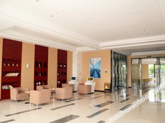 City Comfort Inn Hotel (Chengdu Normal College Southwestern University of Finance and Economics) 2*