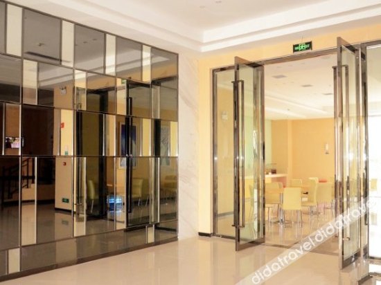 City Comfort Inn Hotel (Chengdu Normal College Southwestern University of Finance and Economics) 2*