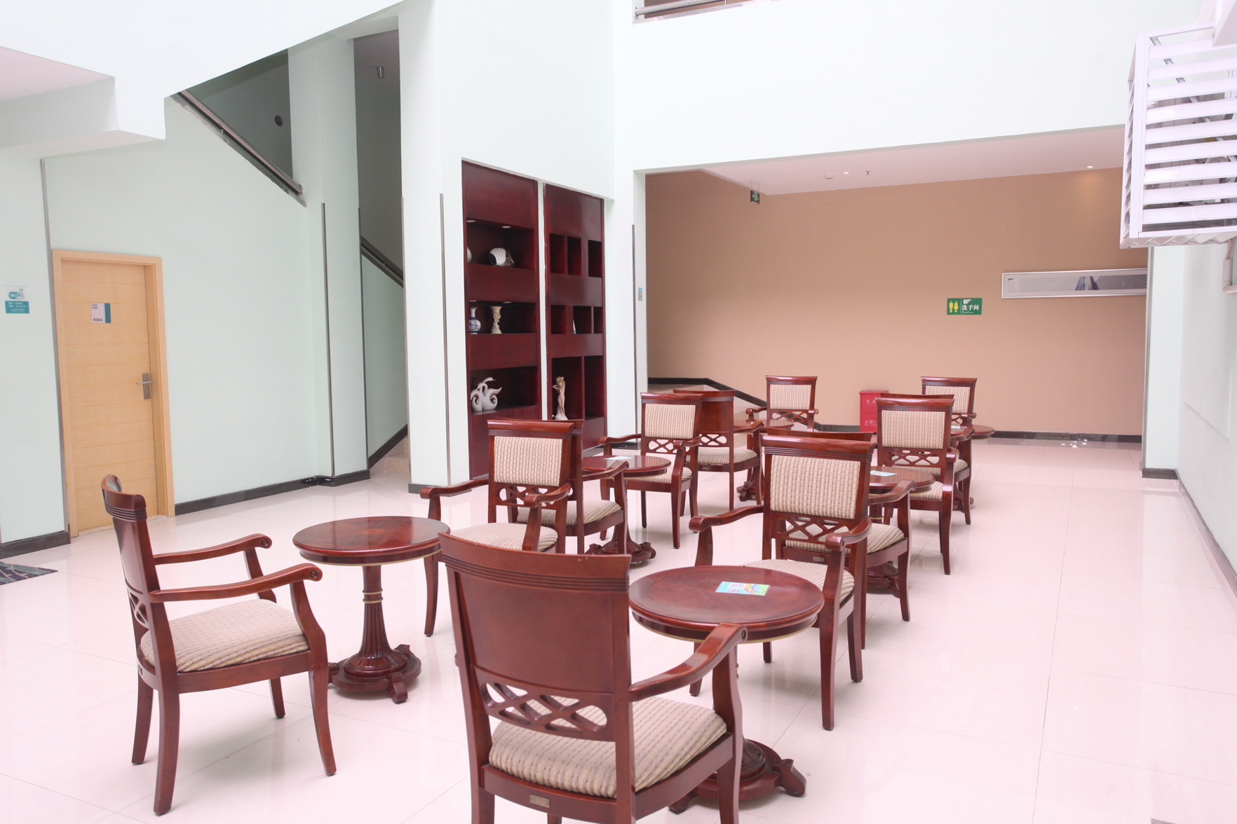 City Comfort Inn Hotel (Chengdu Normal College Southwestern University of Finance and Economics) 2*