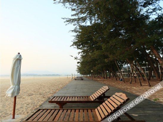 Nanwan Monkey Islet Tianlang Holiday Hotel 3*