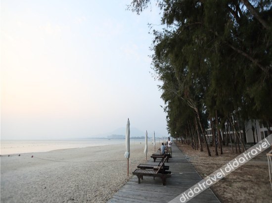 Nanwan Monkey Islet Tianlang Holiday Hotel 3*