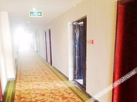 Green Tree Inn Shell Hotel (Tianjin Caozhuang Metro Station Jiaotong College Branch) 2*