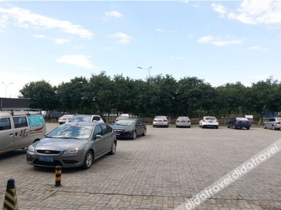 Green Tree Inn Shell Hotel (Tianjin Caozhuang Metro Station Jiaotong College Branch) 2*