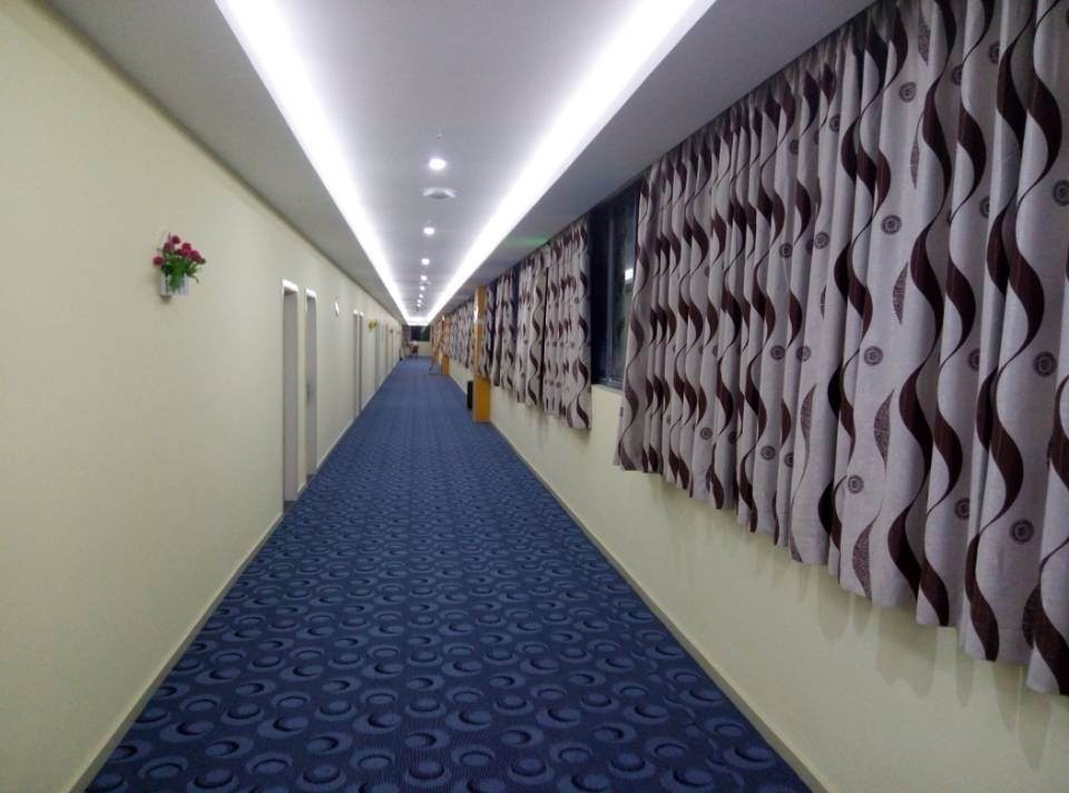 Heyi Express Hotel (Zhuhai Baijiao Science Park Doumen Bus Terminal) 2*