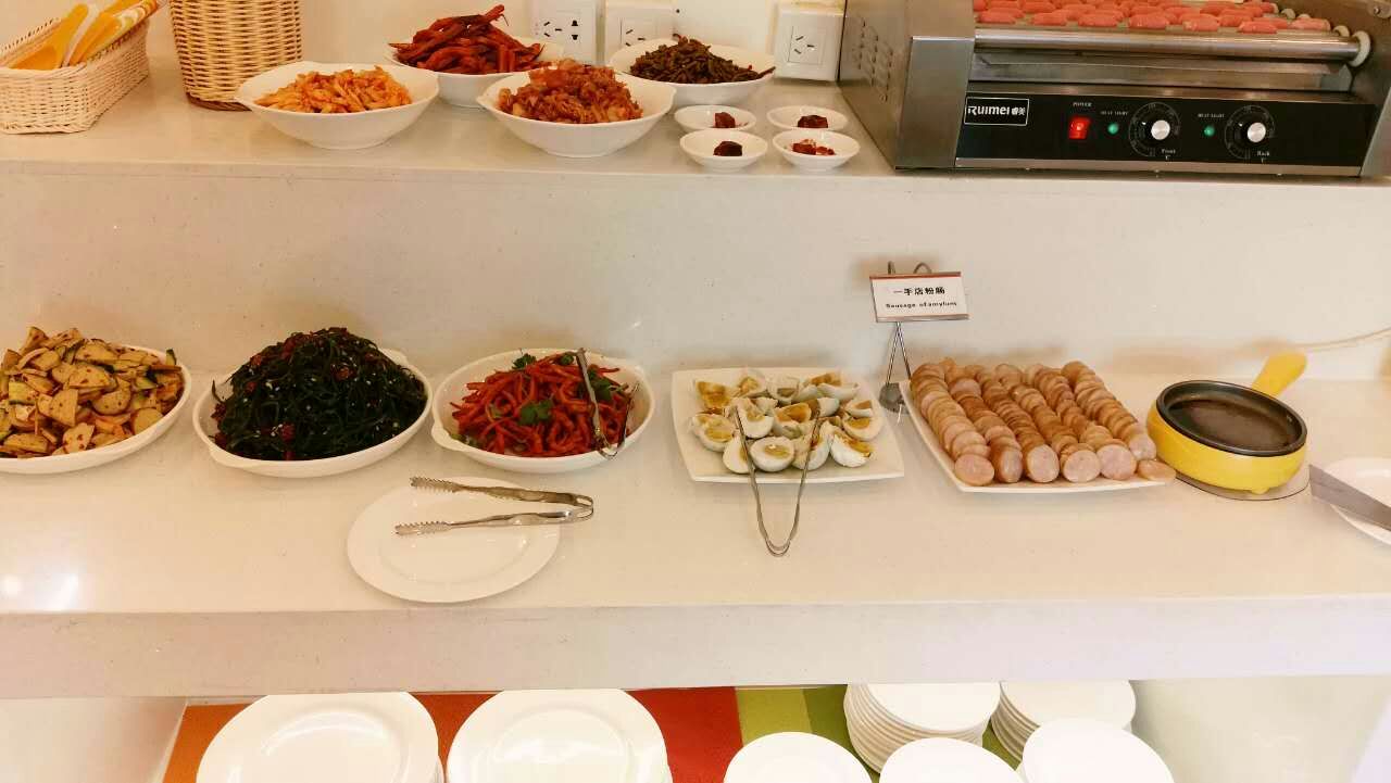 Homeinn Hotel (Shenyang Huanggu Tawan Xingshun Night Market Subway Station) 2*