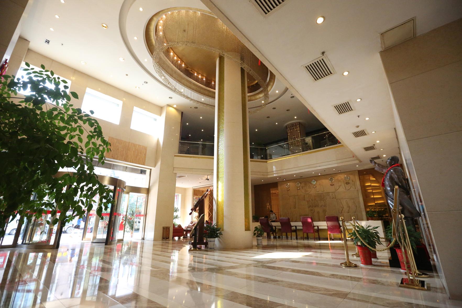Xiangxiang Hotel 3*