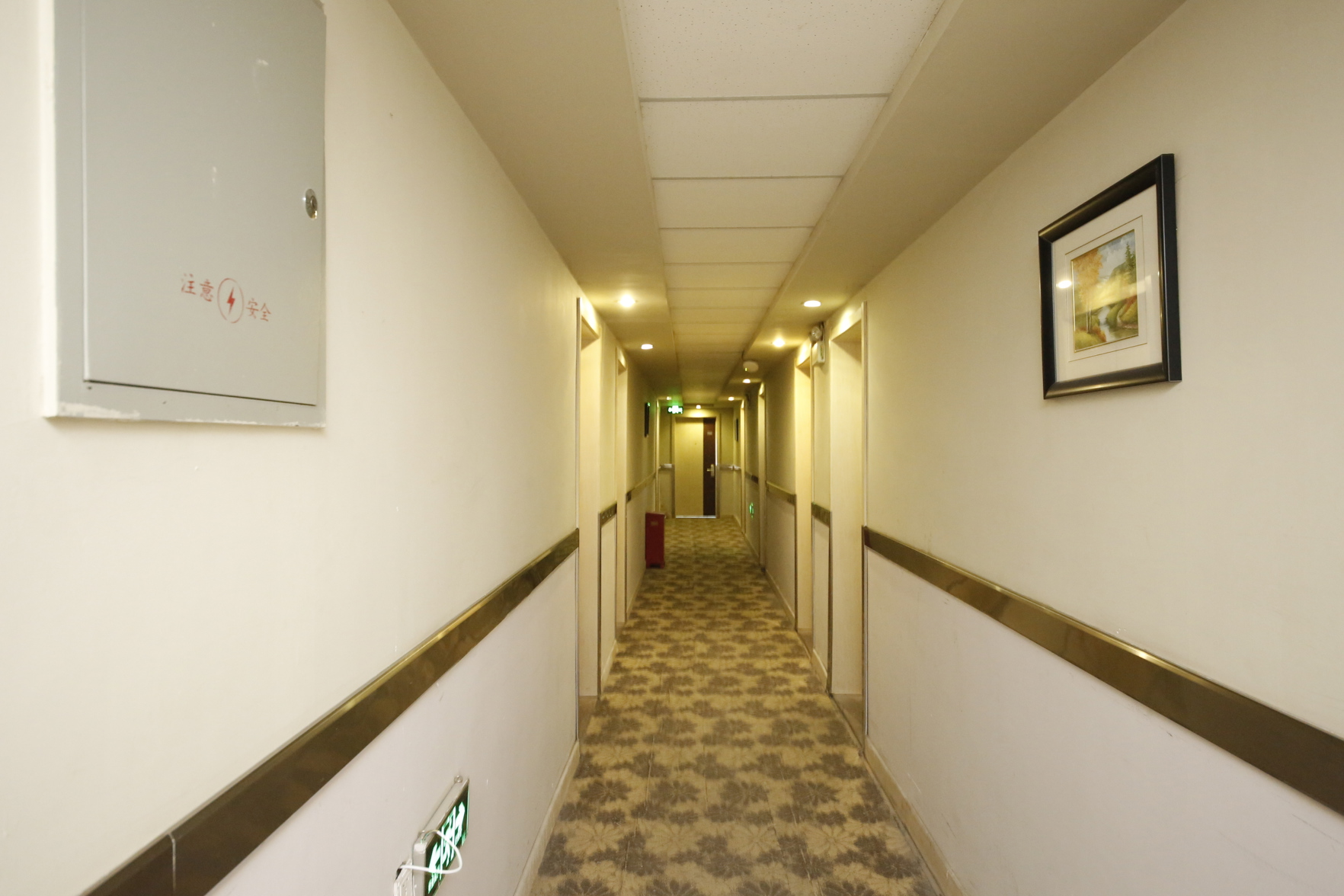Home Inn UP Huayi Select Hotel (Changchun Jingyuecheng University Town Branch 3*