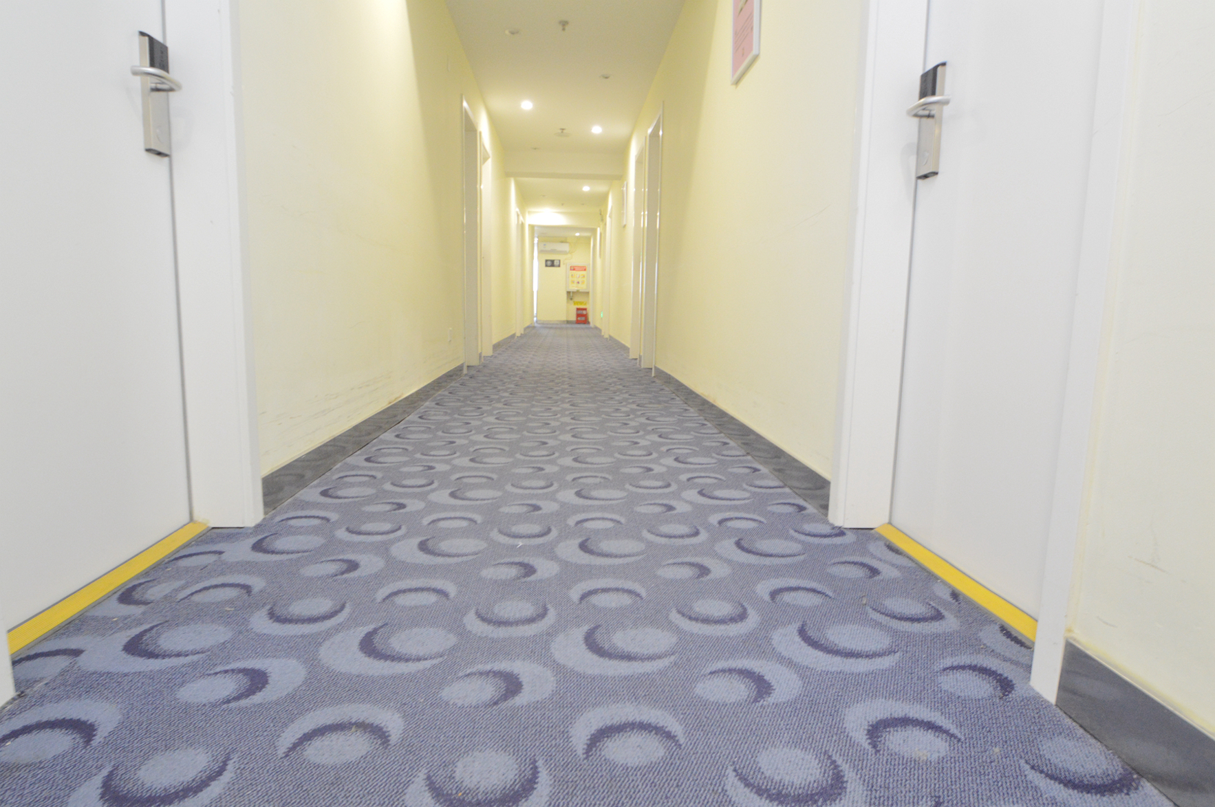 7Days Inn Chain Hotel (Nanjing Daguang Road Guanghua Gate Subway Station) 2*