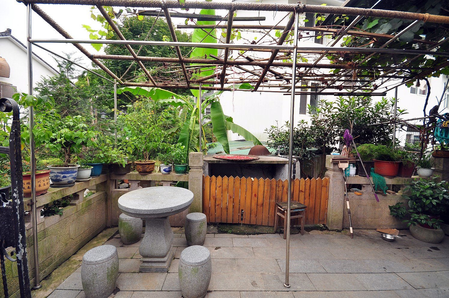 Hangzhou Yinxi Tea House (West Lake Lingyin) 0*