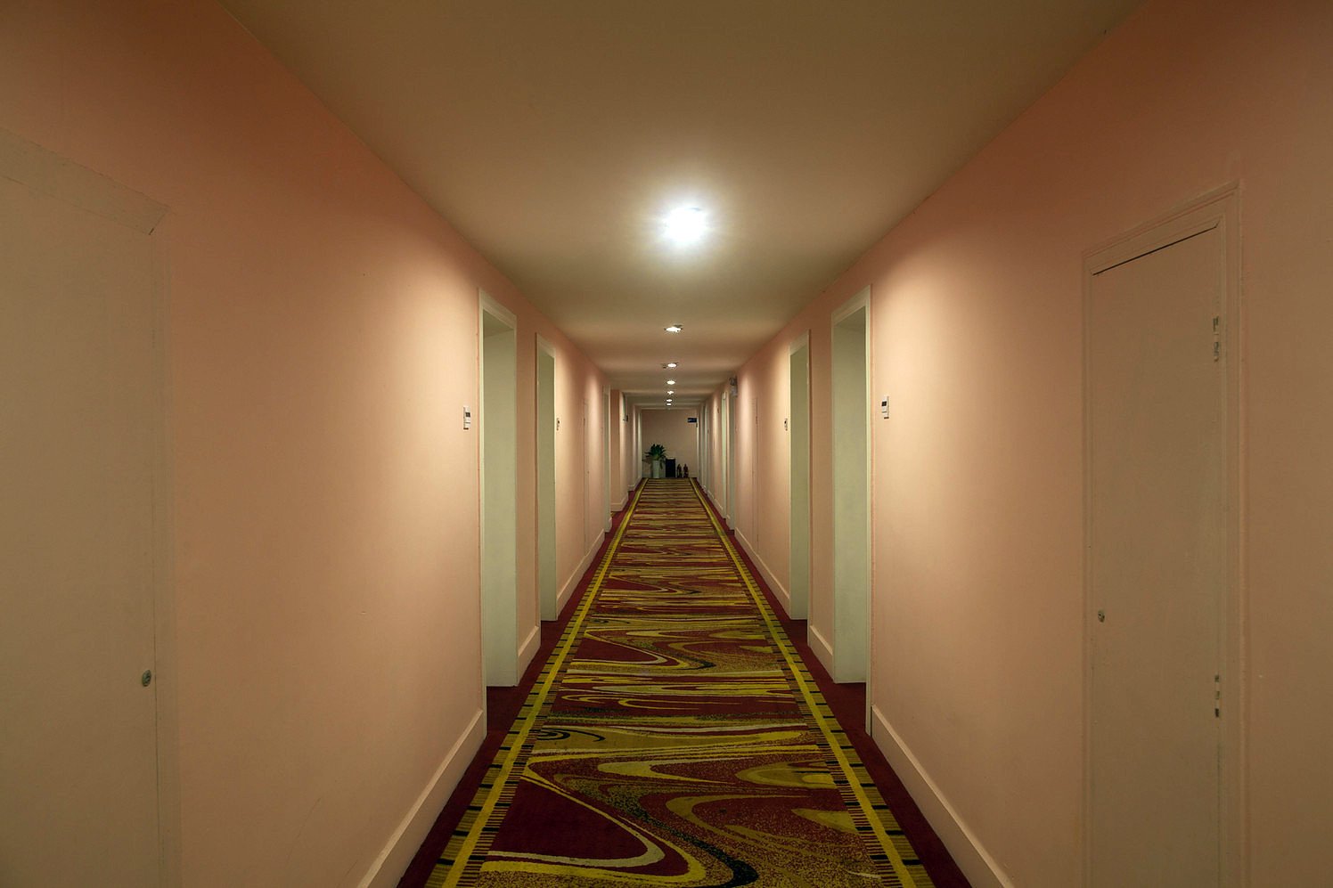Ribuluo Hotel (Beihai Old Street) 3*