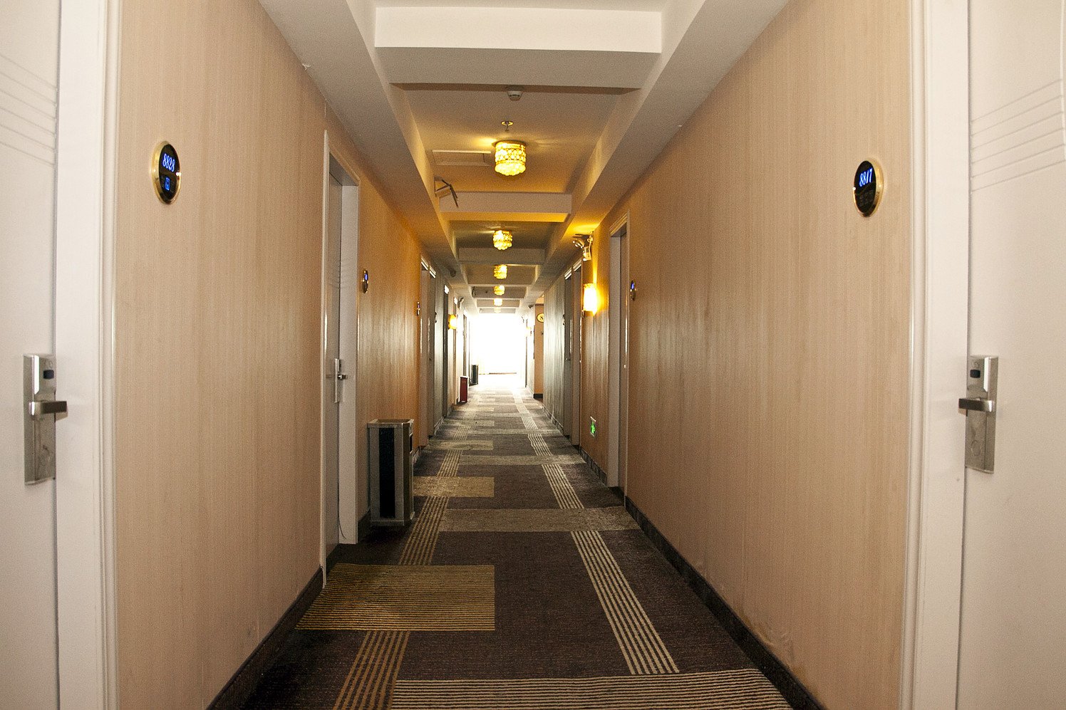 Shankee Coffee Style Hotel (Fuzhou Dongjiekou Shopping Center East Street Entrance Subway Station) 2*