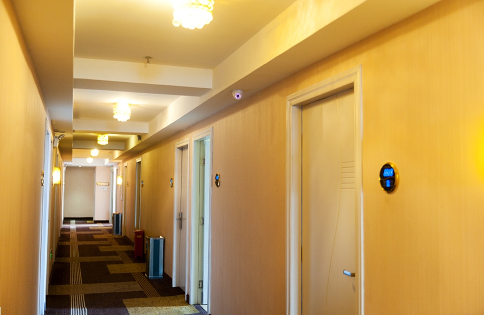 Shankee Coffee Style Hotel (Fuzhou Dongjiekou Shopping Center East Street Entrance Subway Station) 2*
