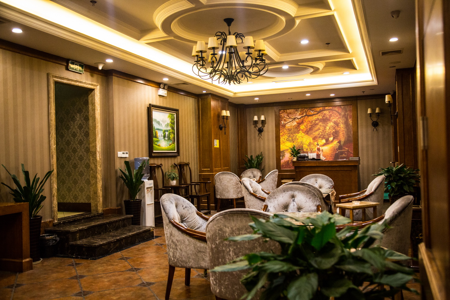 Chongqing Ba Bai Feng Traders Hotel 2*
