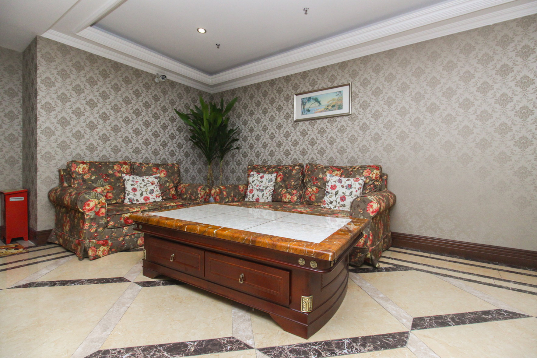 Chongqing Ba Bai Feng Traders Hotel 2*