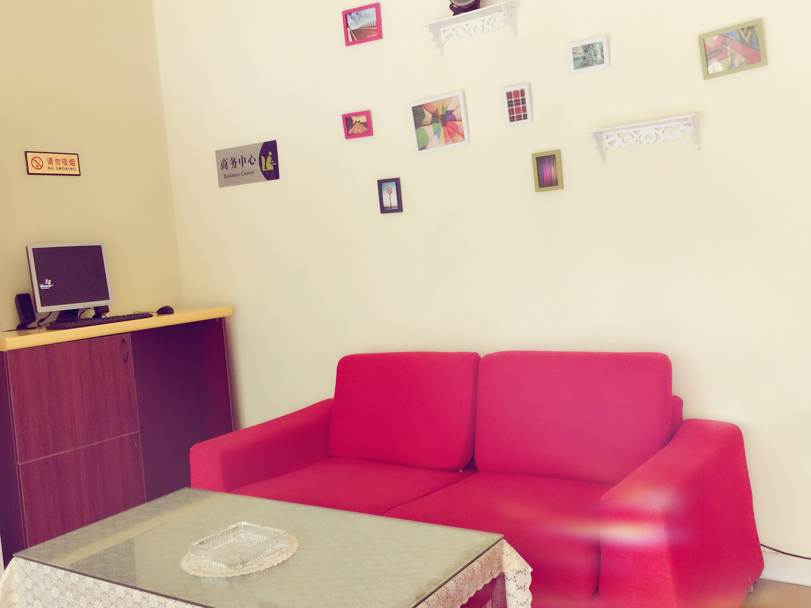Home Inn Huayi Hotel (Jiuquan Municipal Government Museum Branch) 2*