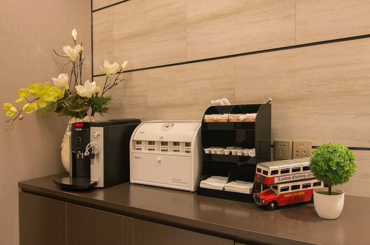 Homeinn Plus Hotel (Lanzhou Zhangye Road Xiguan Subway Station) 3*