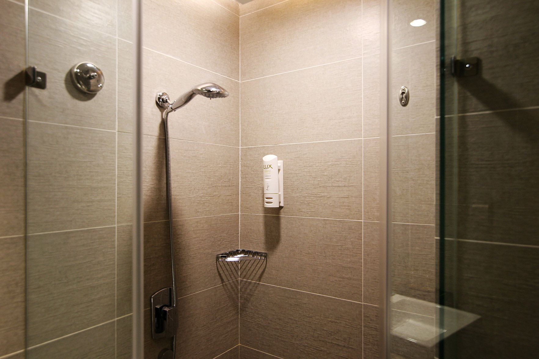 Homeinn Plus Hotel (Lanzhou Zhangye Road Xiguan Subway Station) 3*