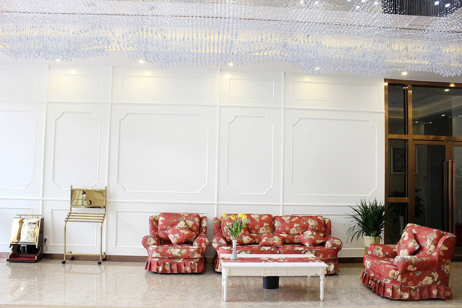 Bellman Hotel (Bao'an International Convention and Exhibition Center Shajing Branch) 3*