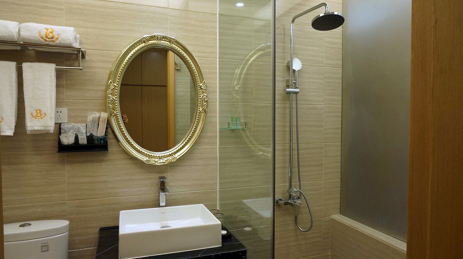 Bahao Gongguan Hotel 3*