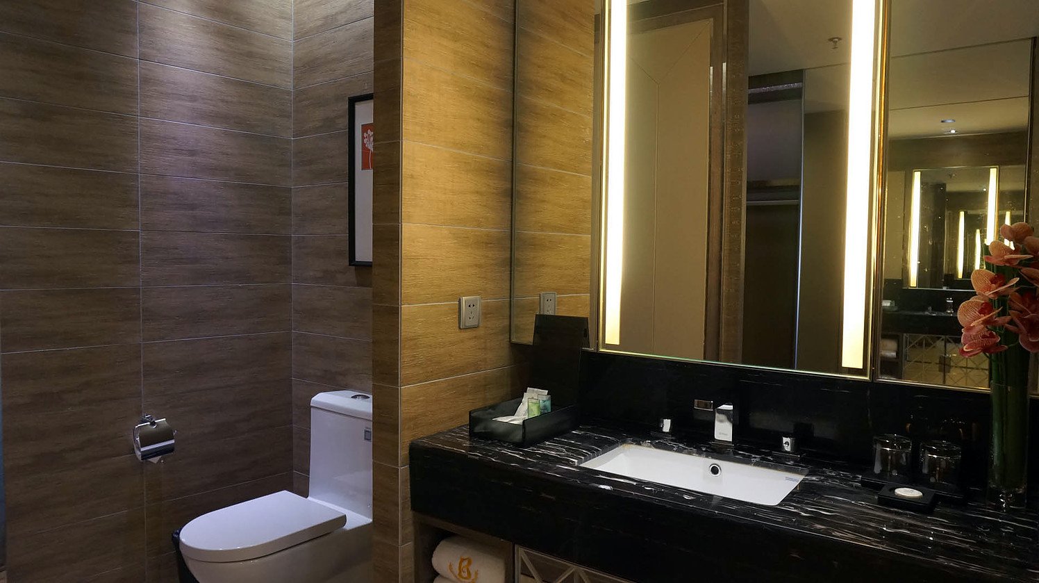 Bahao Gongguan Hotel 3*