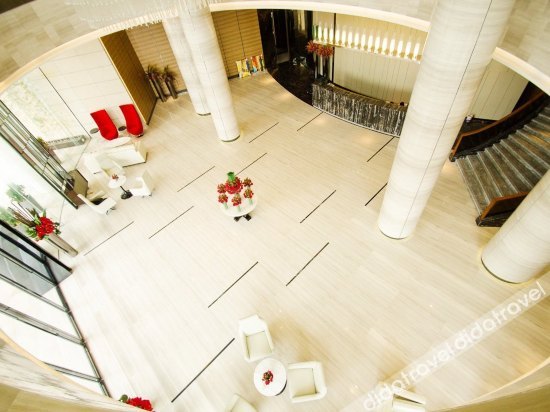Bahao Gongguan Hotel 3*