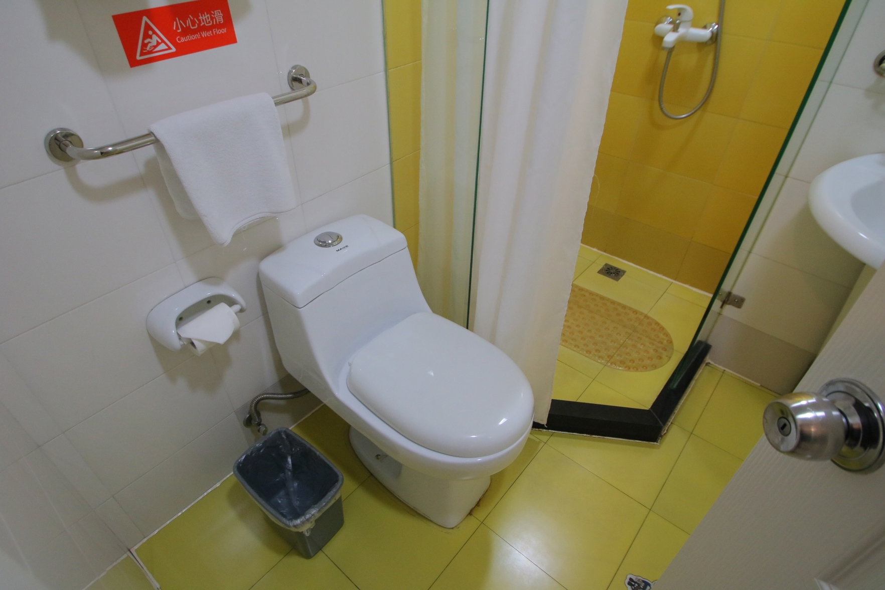 Homeinn Selected Hotel (Shanghai Fengxian Nanqiao Bailian Shopping Center) 3*