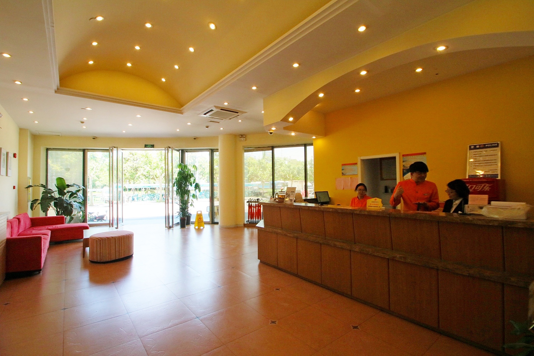 Homeinn Selected Hotel (Shanghai Fengxian Nanqiao Bailian Shopping Center) 3*