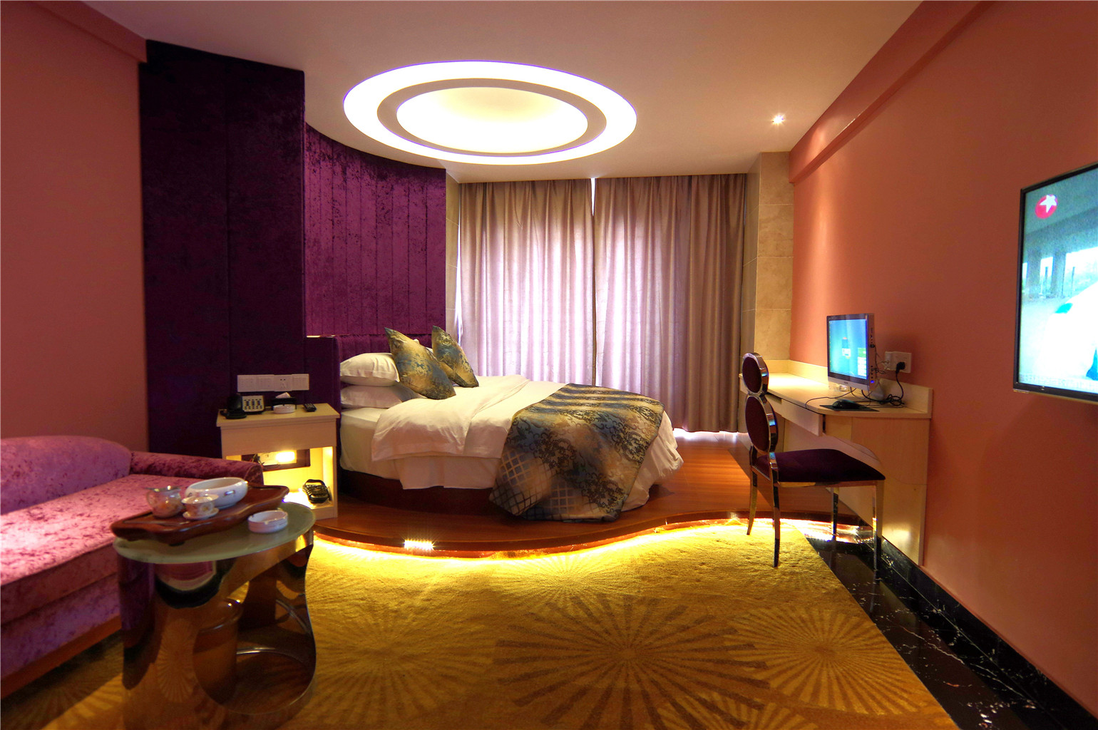 Heng Rong Hotel 3*