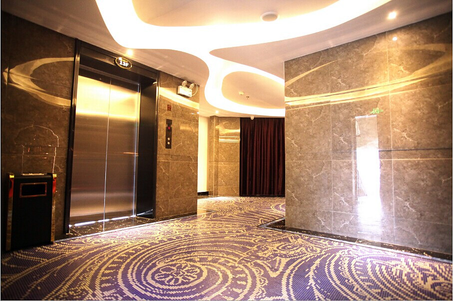 Heng Rong Hotel 3*