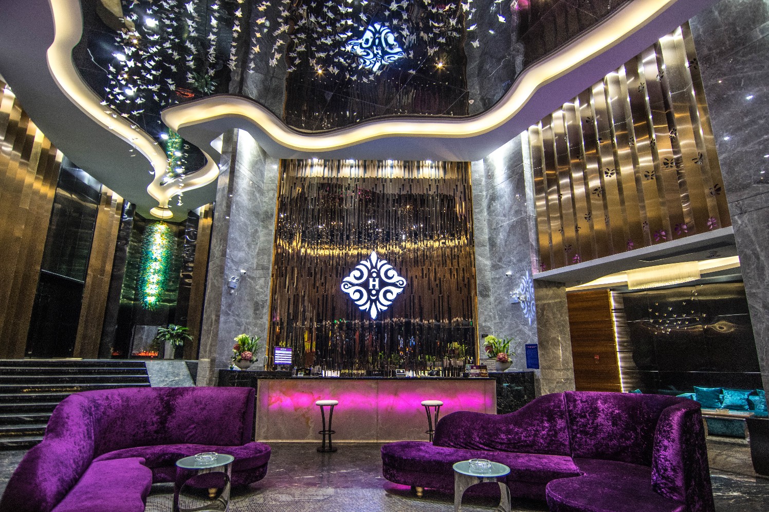 Heng Rong Hotel 3*