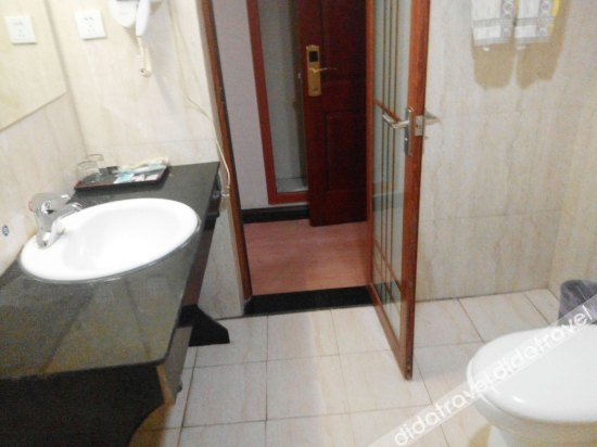 Homeinn Selected Hotel (Huanghua Canghai Road Xinyulou) 3*